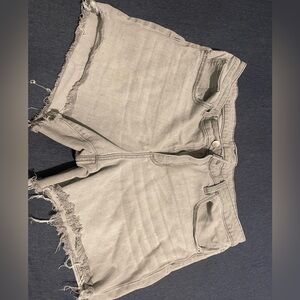 Universal thread shorts